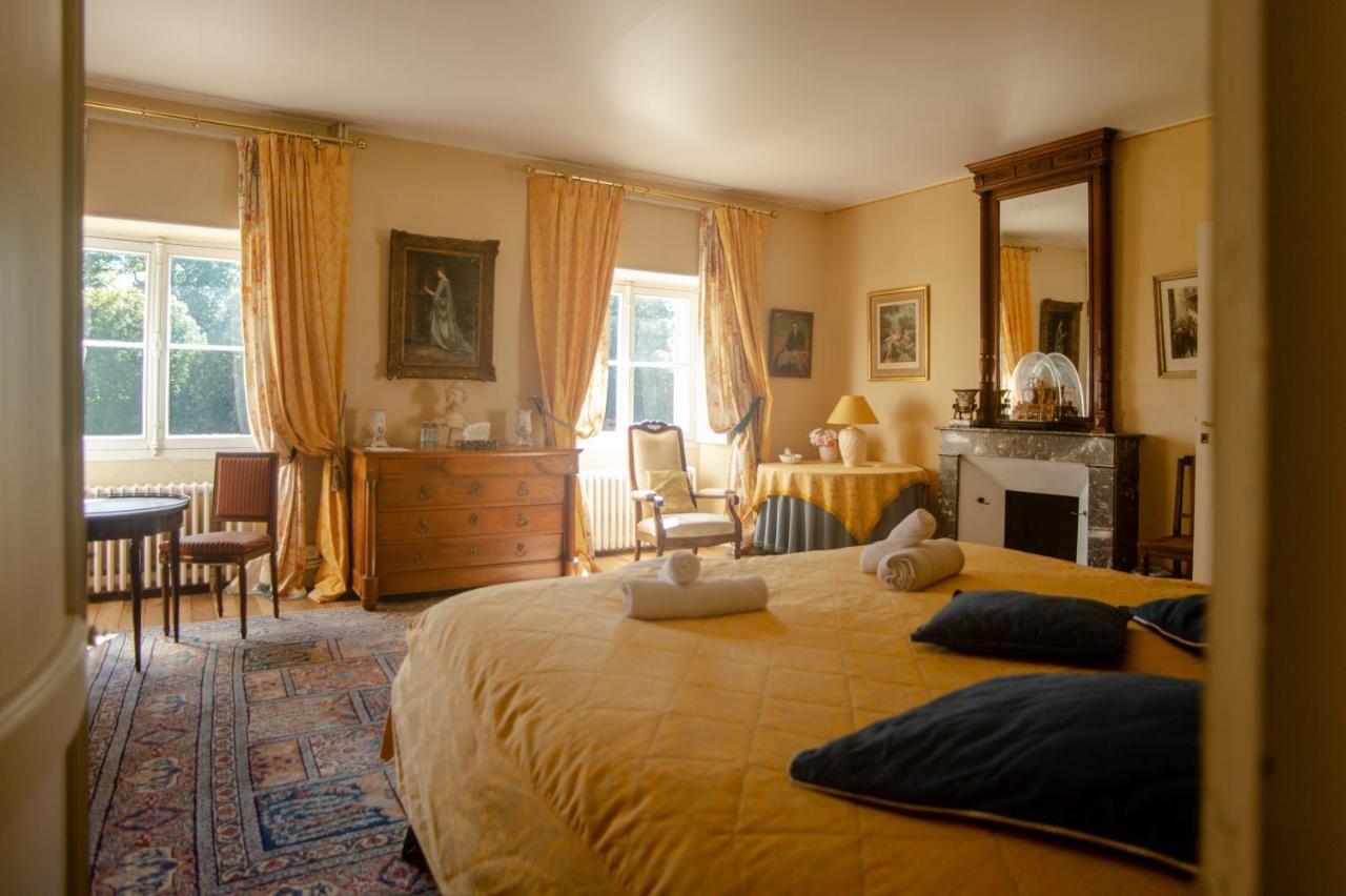 Chateau De Rhodes La Bastide-de-Serou Luaran gambar